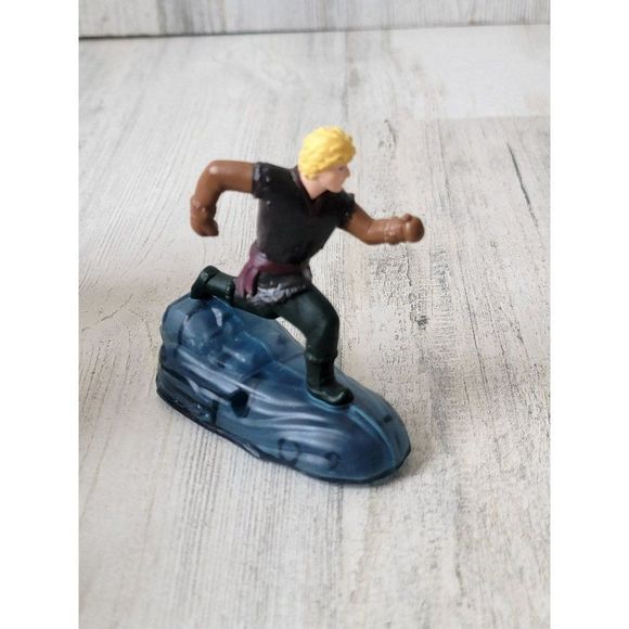 McDonald's 2019 Kristoff Frozen 2 Disney toy figure - Picture 2 of 6